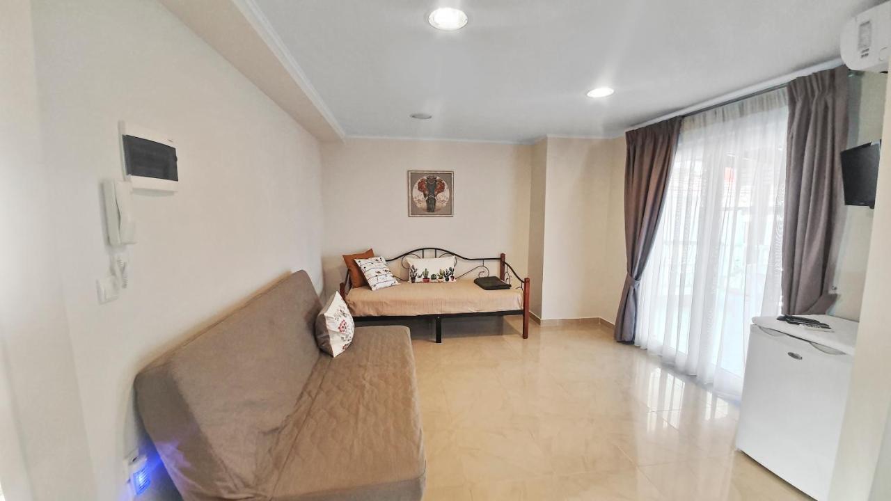Seaflows Apartments #2 Paralía Екстериор снимка